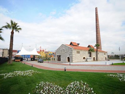 Historical Gasworks Culture Center