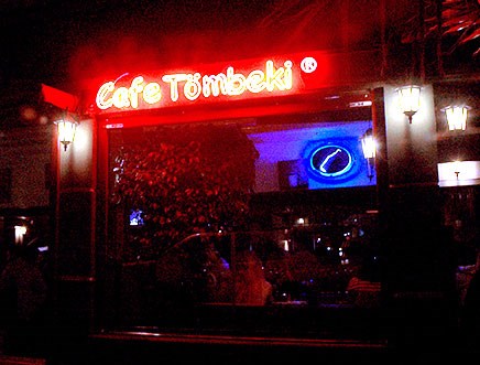 Cafe Tömbeki